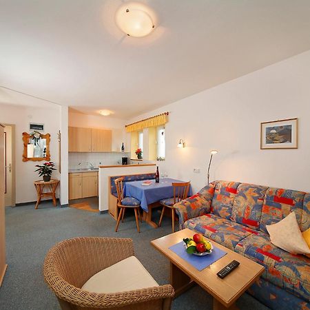 Haus Bernhard Apartment Шена Екстериор снимка